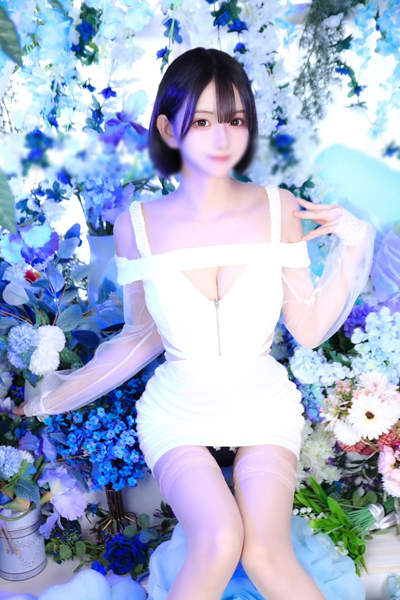 ルナのプロフィールを見る